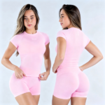 DFYNE Short Sleeve Top and Shorts/Leggings Set- Seamless shaping design, hip-lifting design, suitable for yoga, fitness, cycling, hiking, running, sports, outdoor leisure and other occasions - Image 10